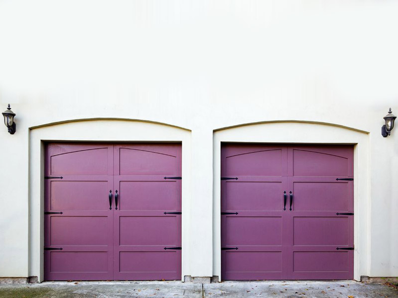 installation porte de garage battante Lyon